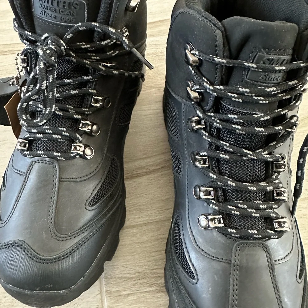 Smith's Black Hiking Boots, Size 9